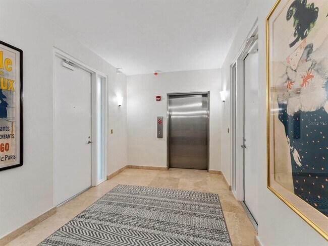 Foto del edificio - 1511 Gulf of Mexico Dr