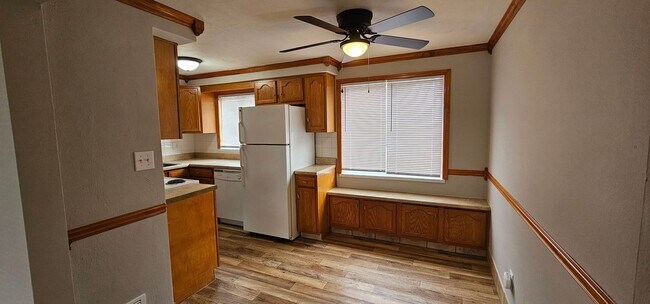 Foto del edificio - Spacious Townhome in Dayton’s Belmont Area...