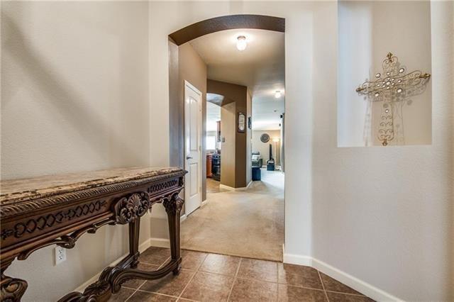 Building Photo - 9613 Zaharias Dr