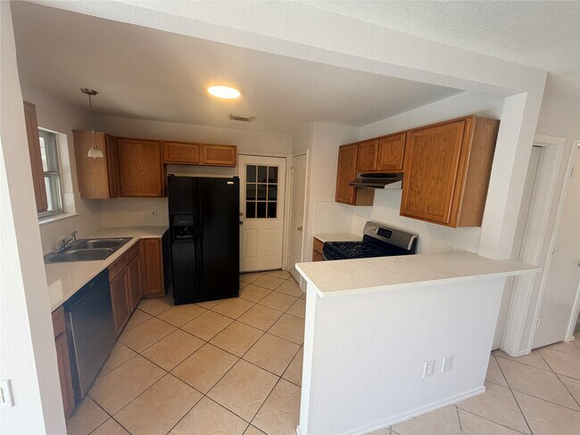 Foto del edificio - 14014 Long Shadow Dr