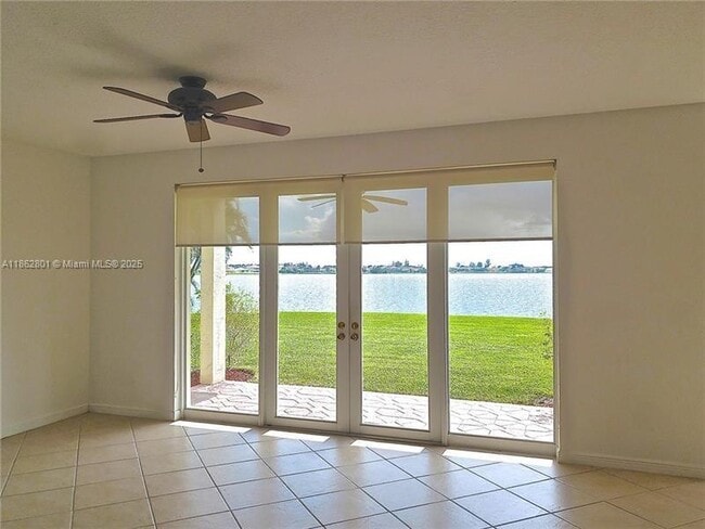 Foto del edificio - 5084 SW 164th Ave