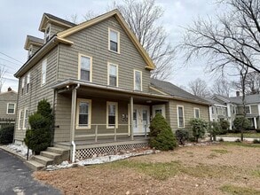 Building Photo - 156 Exchange St