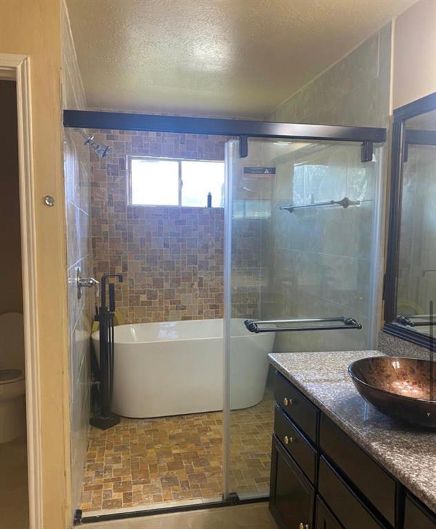 Foto del edificio - 10443 N Shadowdale Dr