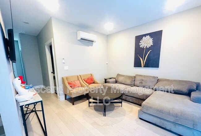 Foto del edificio - 3155 St Elmo Ave