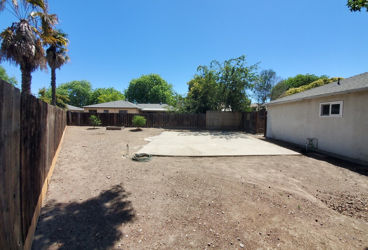 Foto del edificio - 1908 Vallejo Dr