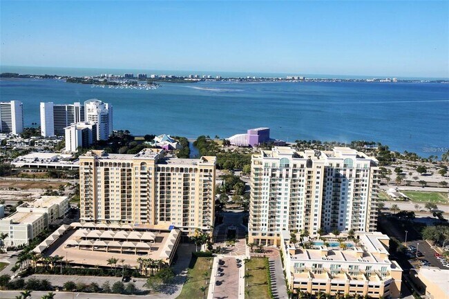 Foto del edificio - 750 N Tamiami Trl