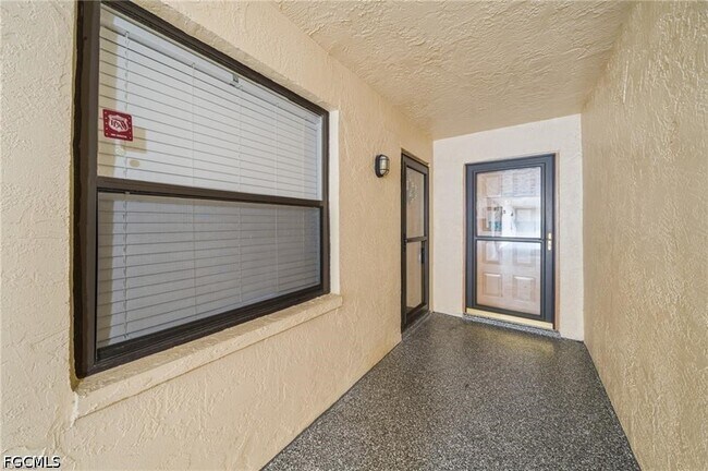 Foto del edificio - 13276 White Marsh Ln