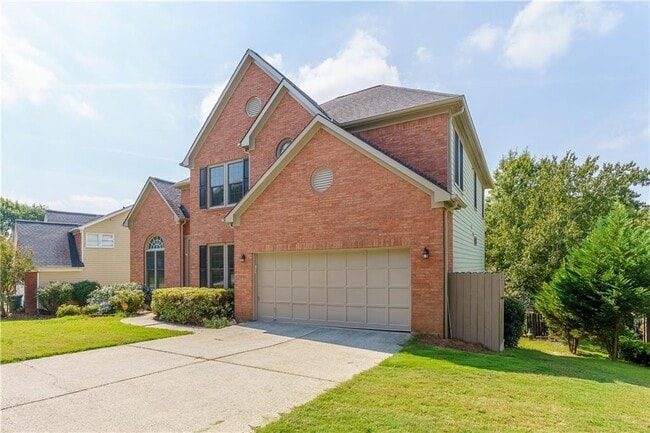 Building Photo - 3272 Pomarine Ln NW