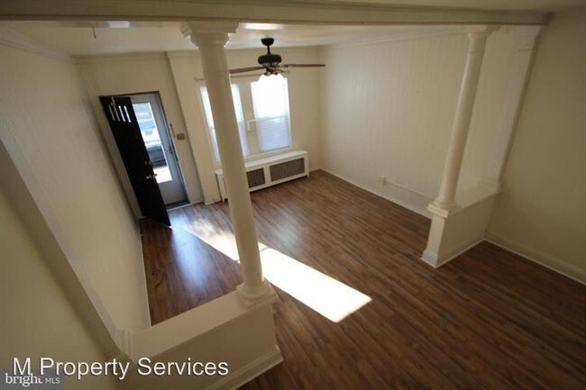 Building Photo - 3 br, 1 bath House - 108 Maple Street