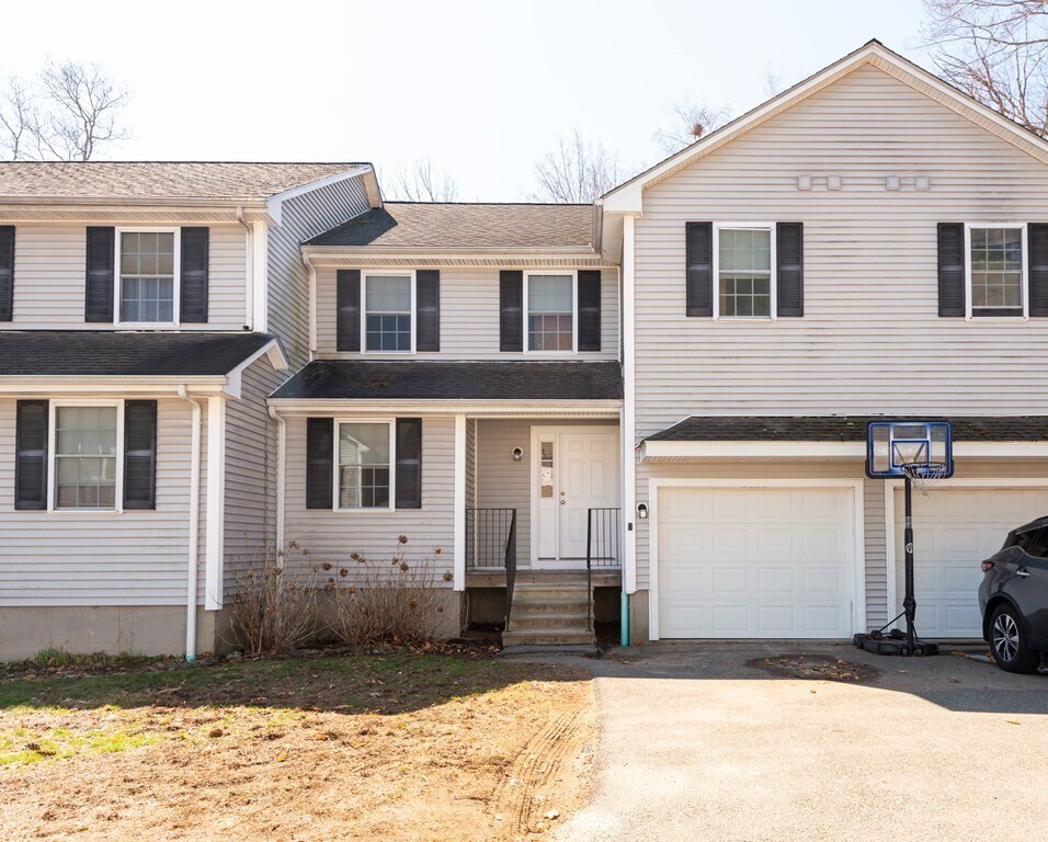 8 Rosewood Dr, Ipswich, MA 01938 Townhome Rentals in Ipswich MA