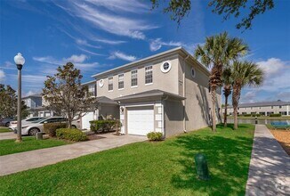Building Photo - 10747 Savannah Wood Ct