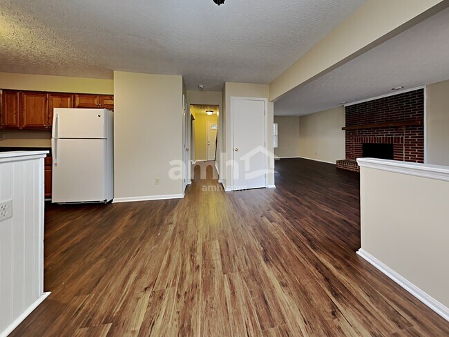 Foto del edificio - 6518 Jayfield Dr