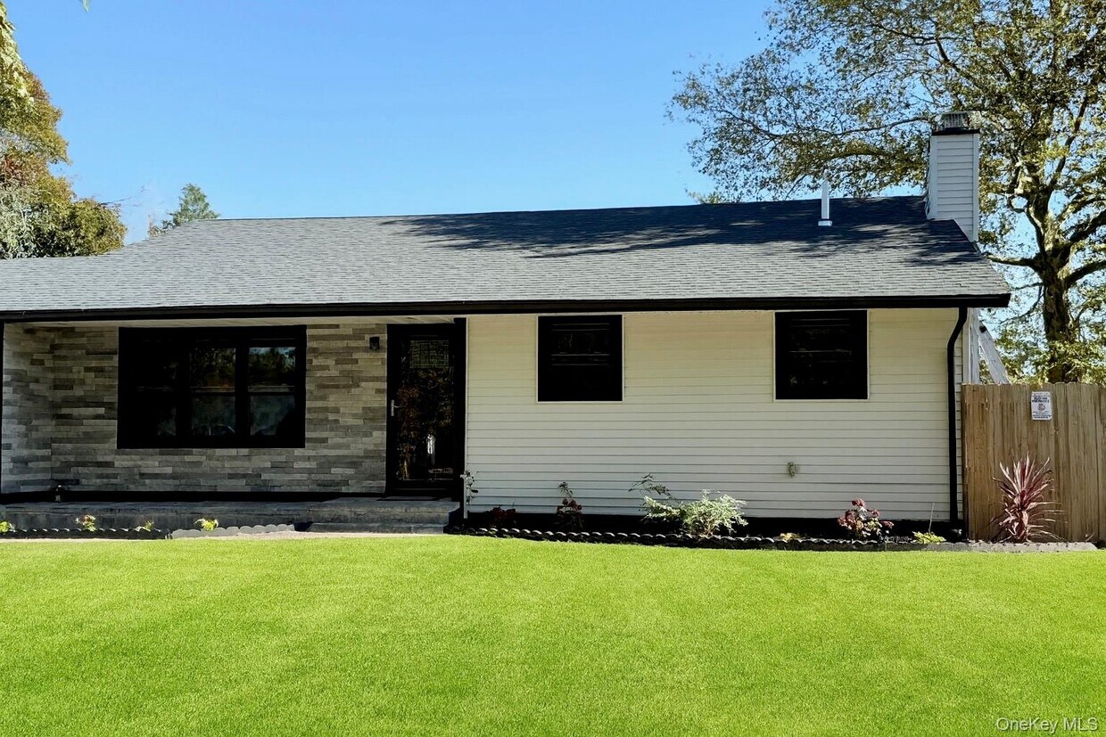 Foto principal - 1553 Potter Blvd