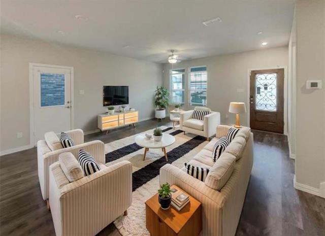 Building Photo - 4010 Saddlehorn Wy