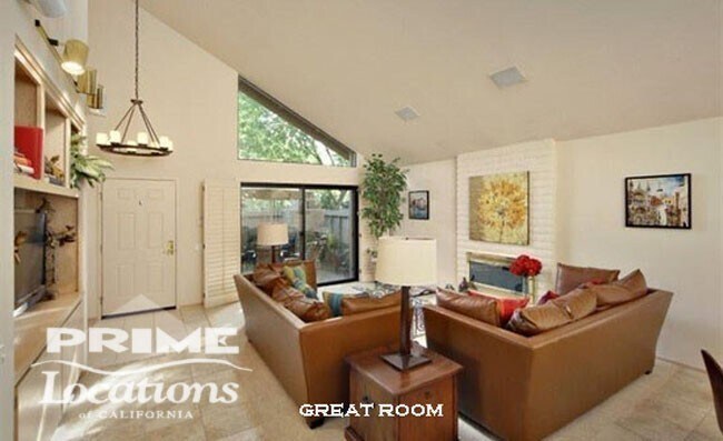 Foto del edificio - Prestigious Gold River home in gated commu...