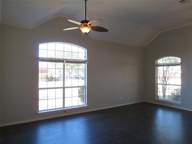 Foto del edificio - 12393 Hawk Creek Dr