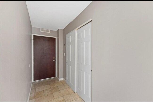 Foto del edificio - 3838 Rainbow Blvd