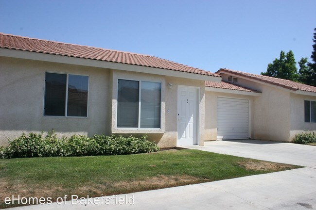 Building Photo - 2823 Brookside Dr