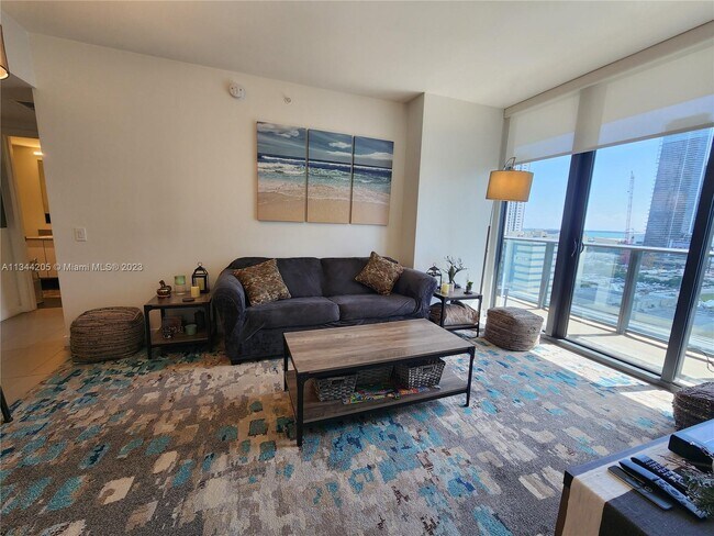 Foto del edificio - 1600 NE 1st Ave