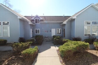 Building Photo - 2217 N Hamilton St