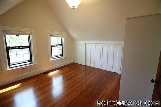 Foto del edificio - 65 Beech Glen St