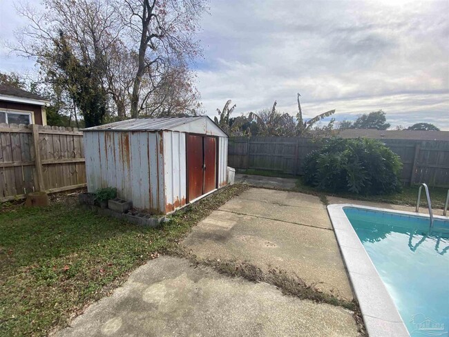 Building Photo - 7111 Glendora St