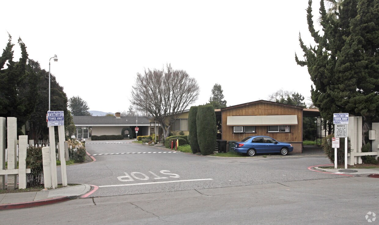 580 Ahwanee Ave Sunnyvale Ca 94085 Apartments Sunnyvale Ca Apartments Com 580 Ahwanee Ave Sunnyvale Ca 94085 Apartments Sunnyvale Ca Apartments Com