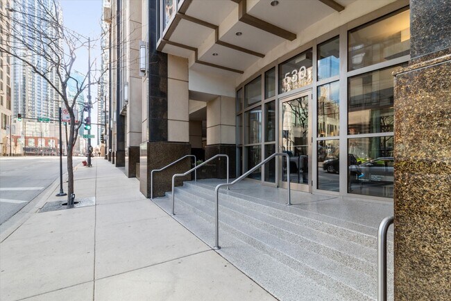 Building Photo - 530 N Lake Shore Dr