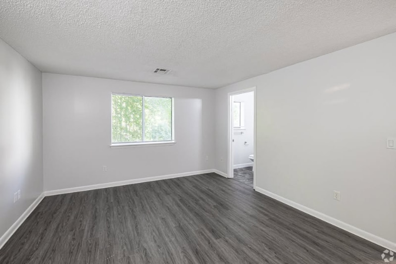 Building Photo - 401 Talcottville Rd