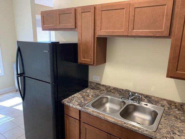 Foto del edificio - 7506 S Vernon Ave