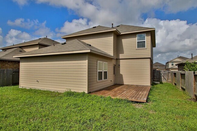 Building Photo - 2209 Onyx Ct