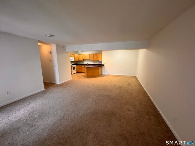 Foto del edificio - 128 Meridian St