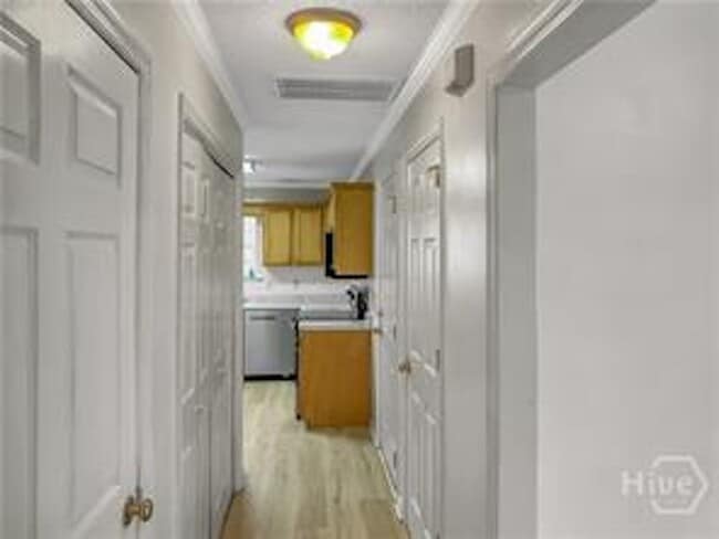 Building Photo - 3 Redding Ct