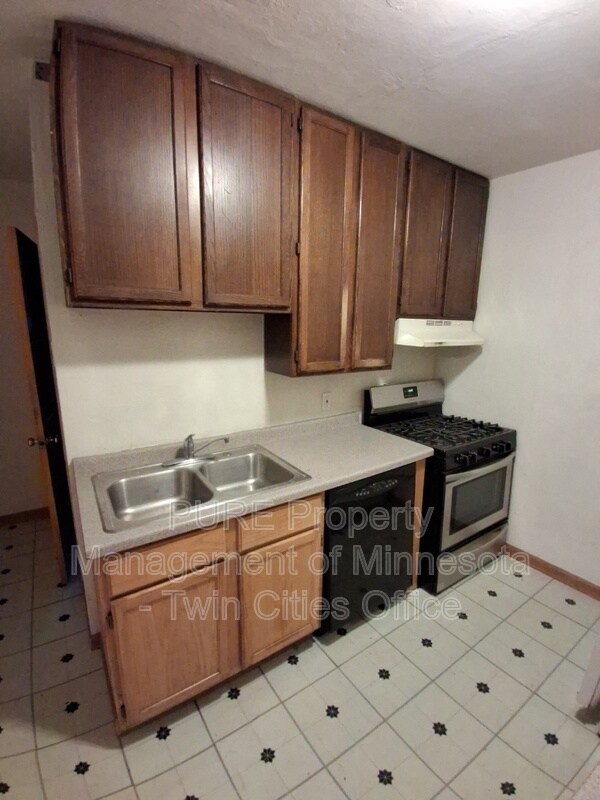 Foto principal - 1030 12th Ave SE
