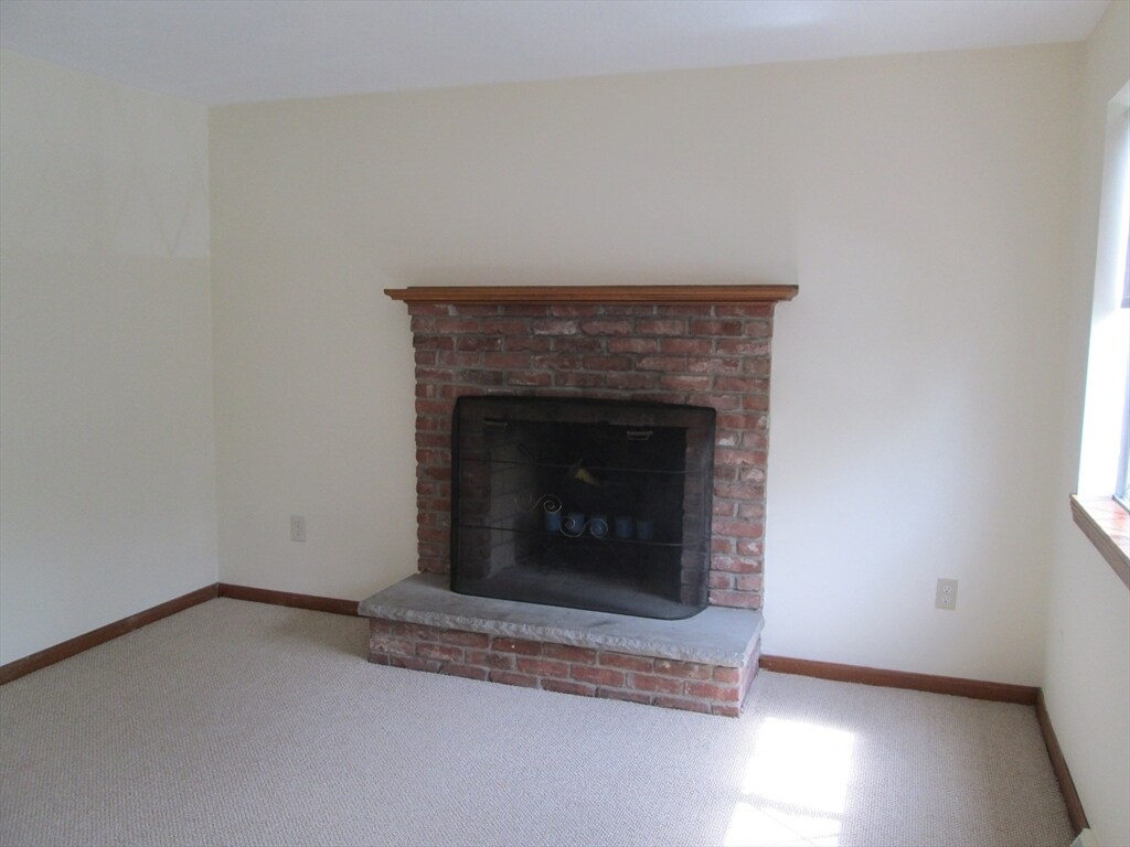 Primary Photo - 108 Clark St