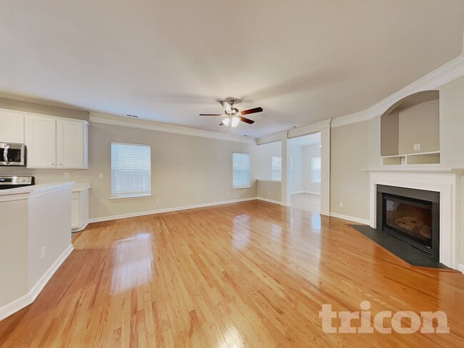 Foto del edificio - 7310 Rock Hampton Ct