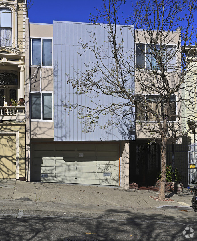 Primary Photo - 822 Grove St