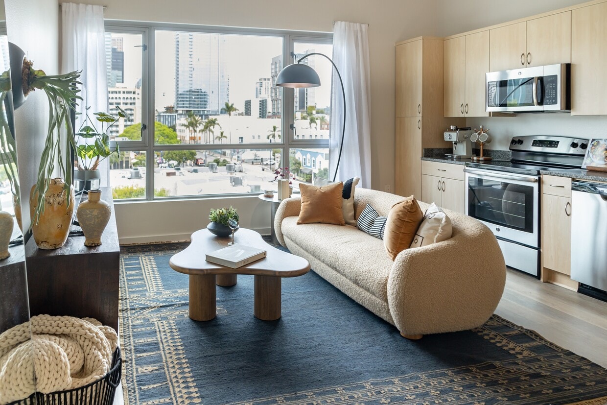 Foto principal - Nova Apartment Homes