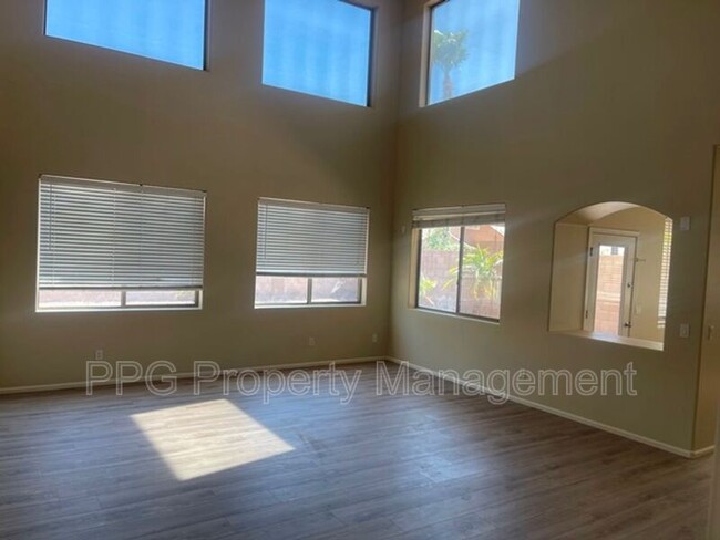 Building Photo - 17653 W Corrine Dr
