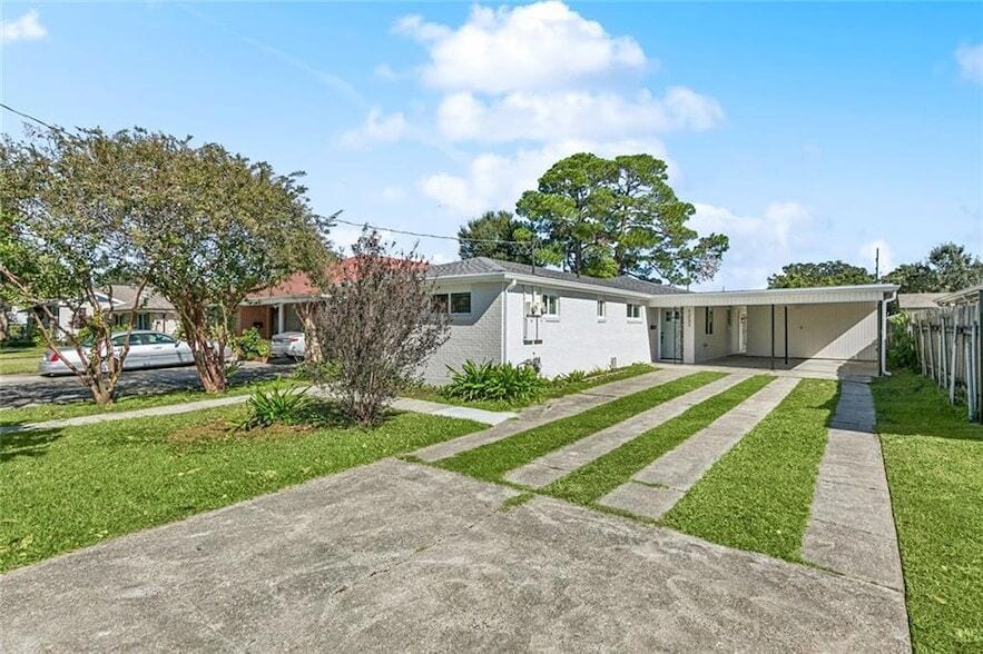 Primary Photo - 1237 Helios Ave