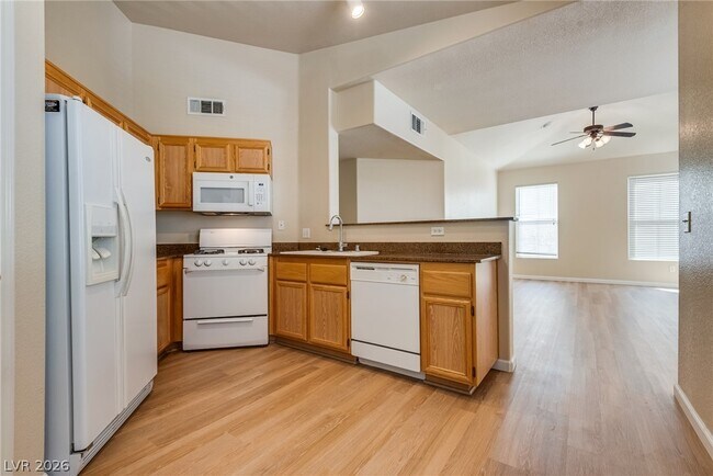 Foto del edificio - 10550 W Alexander Rd