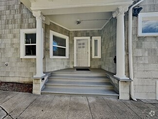 Building Photo - 524 42nd St