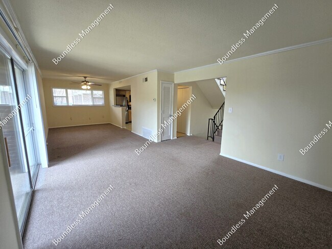 Foto del edificio - 3301 Henderson Mill Rd