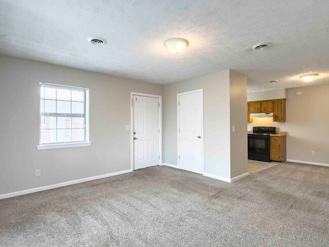 Foto del edificio - 404 -19 Thompsonville Lane
