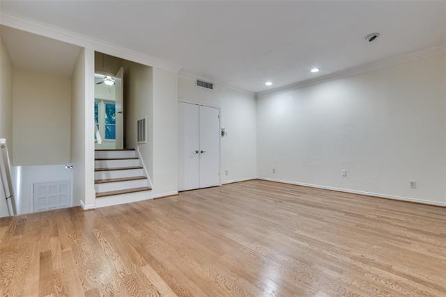 Building Photo - 3332 Hawthorne Ave