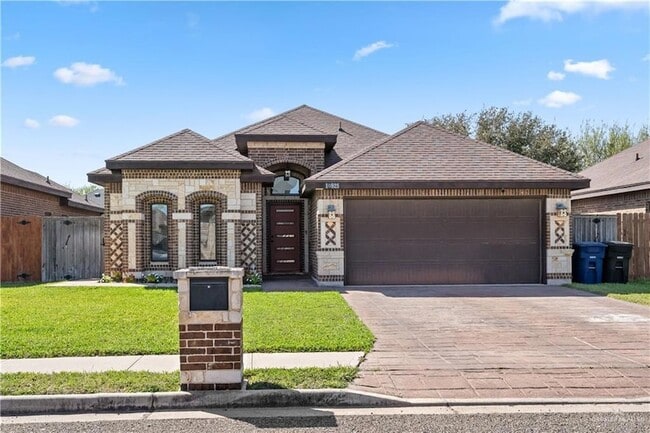 Building Photo - 10925 N 30th St