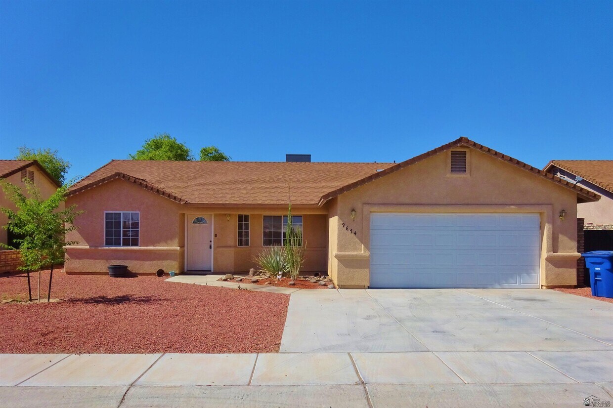 Primary Photo - 9674 E 38th Pl