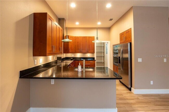 Building Photo - 2251 Nairn Dr