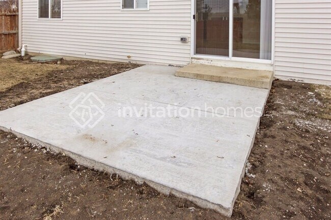 Building Photo - 12226 White Oak Dr