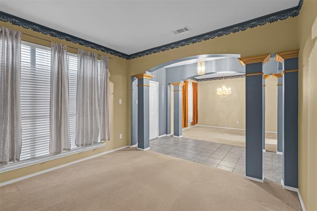 Building Photo - 214 Forestview Rd